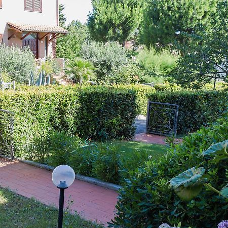 Hotel Il Sestante à Civitanova Marche Extérieur photo